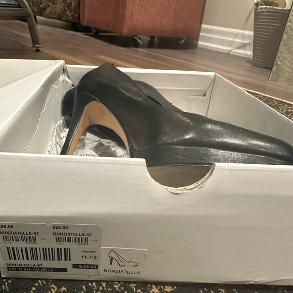 Aldo - leather heels - Picture 2 of 5